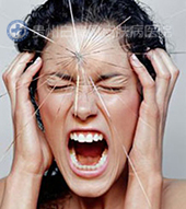 为什么女性易患白斑病